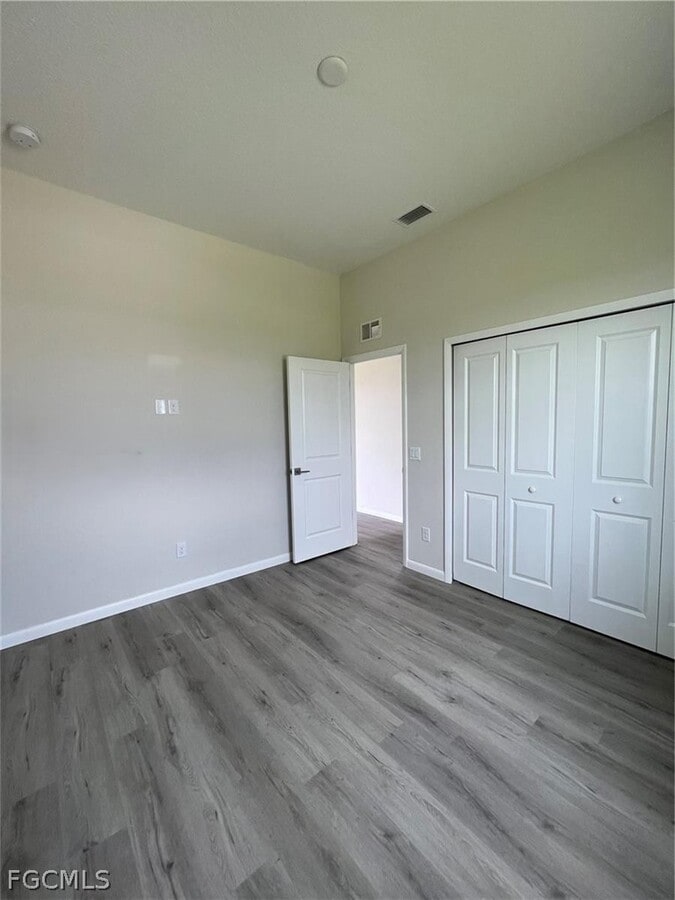 Photo - 1088 Saturn Ct