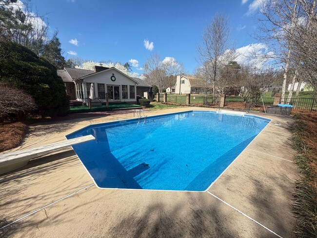 Photo - Inviting 3-Bedroom Brick Ranch Oasis in China Grove