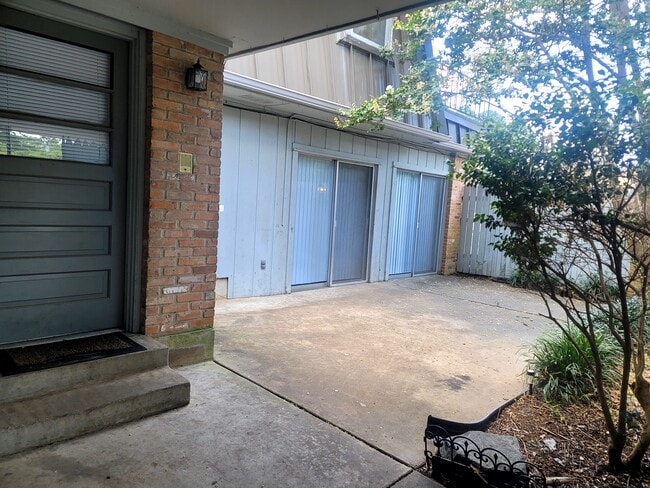 Photo - 2820 N Fourth St