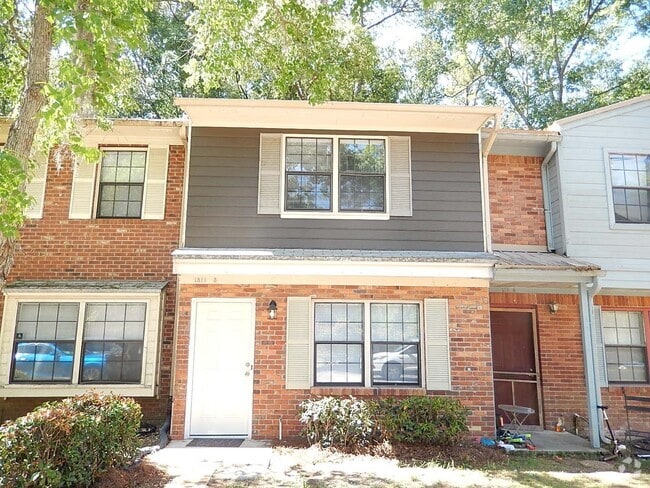 Building Photo - 1811 Hartsfield Rd Rental