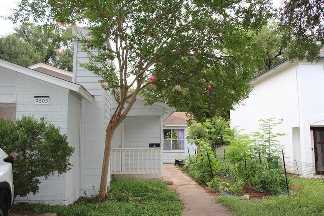 Photo - 9603 Nightjar Dr