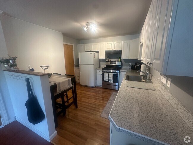 Building Photo - 40 Clifton St Unit 23 Rental