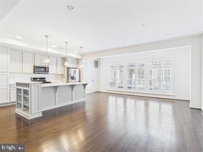 Building Photo - 714 Mayer Pl