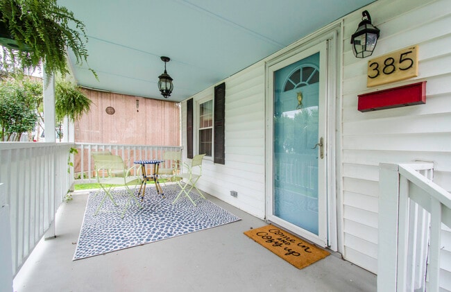 Photo - 385 Sherman Ave