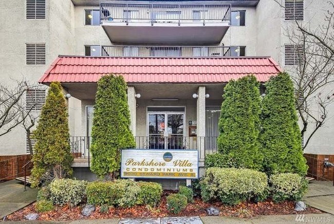 Park shore villa Condo - 9030 Seward Park Ave S Unit 411