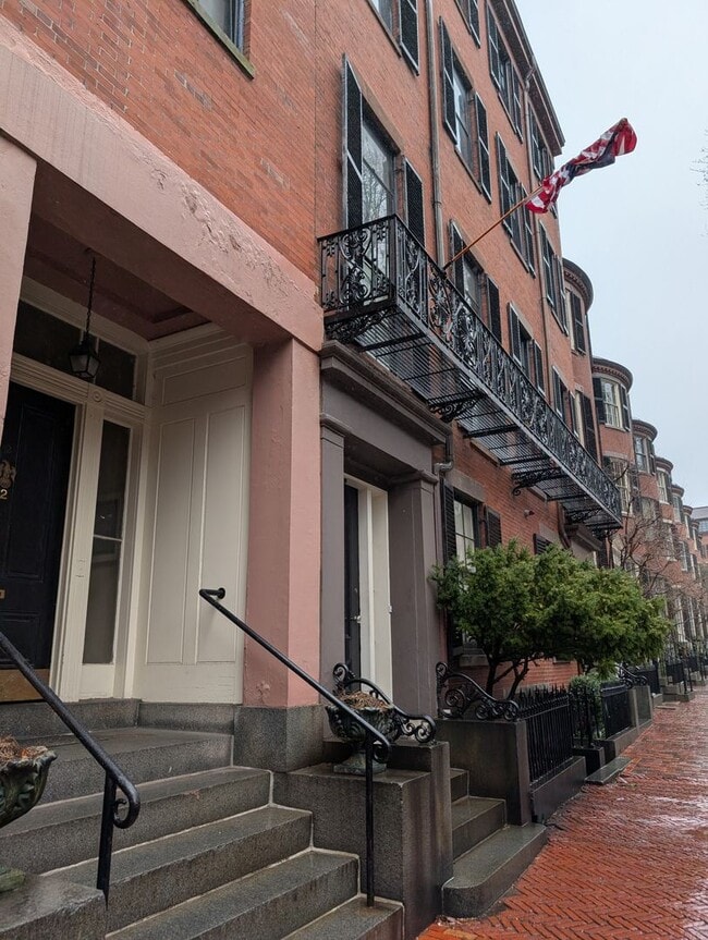 2 Louisburg Square