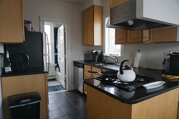 Photo - 335 Beacon St