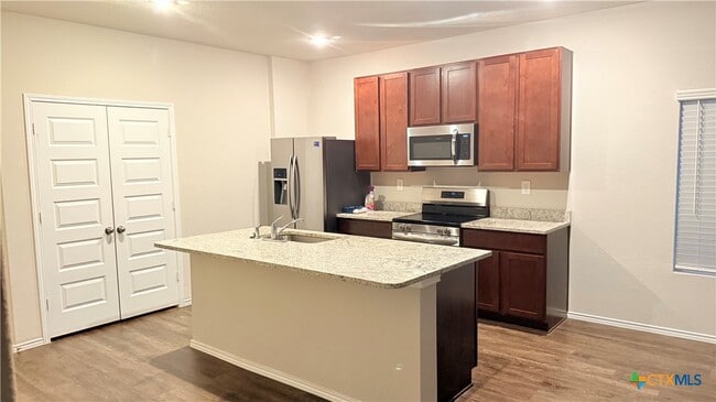 Photo - 328 Havarti Wy