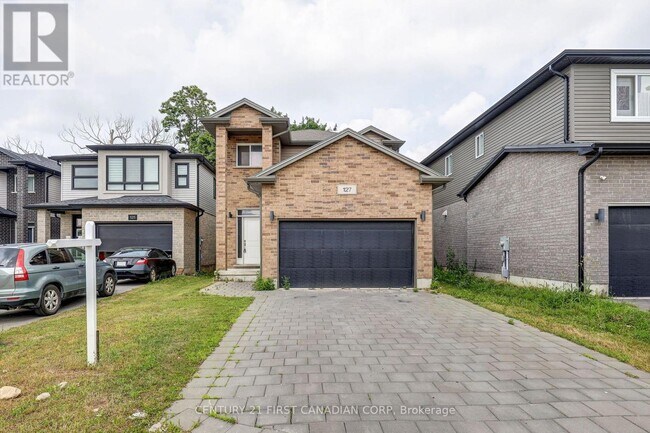 Photo - 127 Marconi Ct