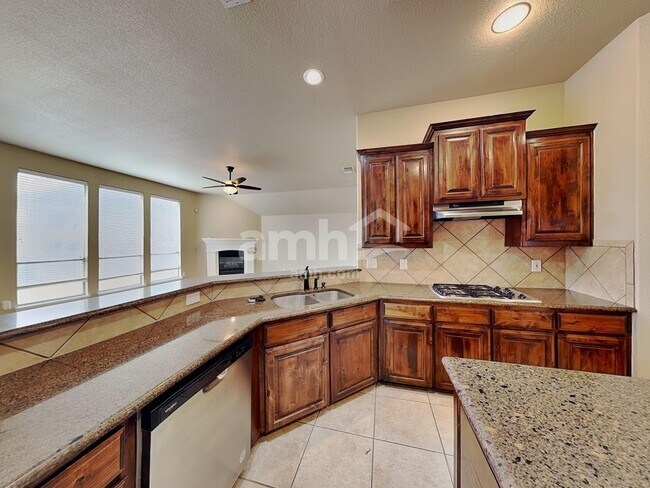 Photo - 4112 Chloe Ln