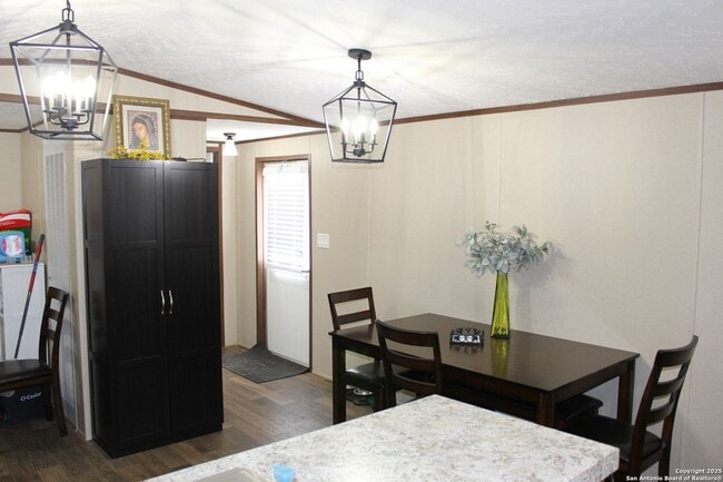Photo - 846 Inglewood Dr