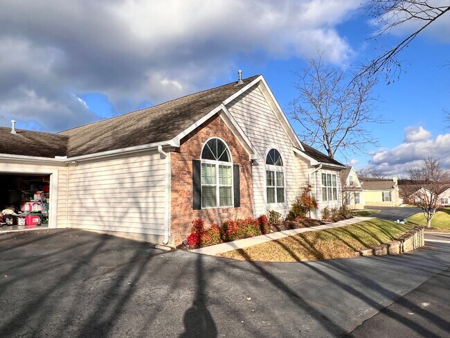 Photo - Stunning Three bedroom Villa in The Villas at Peppers Ferry – A Must-See!