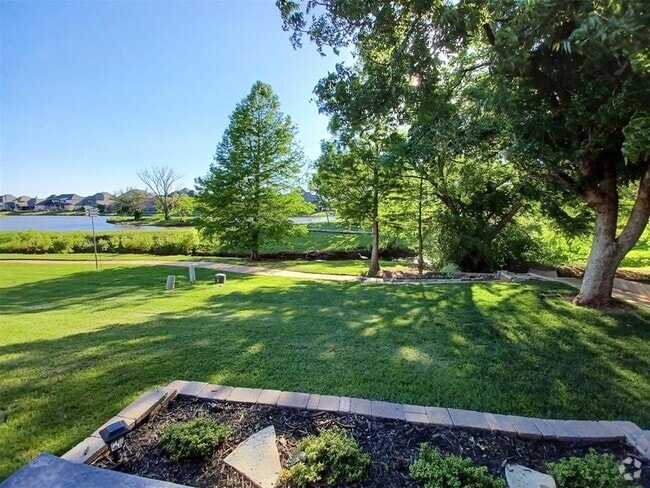 Building Photo - 15513 Swallowtail Rd Rental