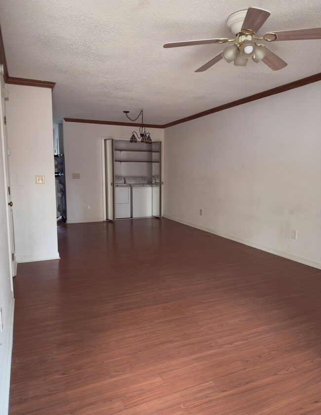 Photo - 164 Winners Cir