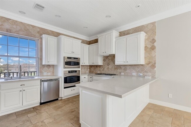 Photo - 135 Low Country Ln