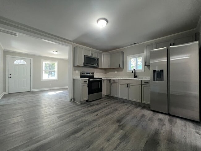 Photo - AVAILABLE TO SHOW!!!