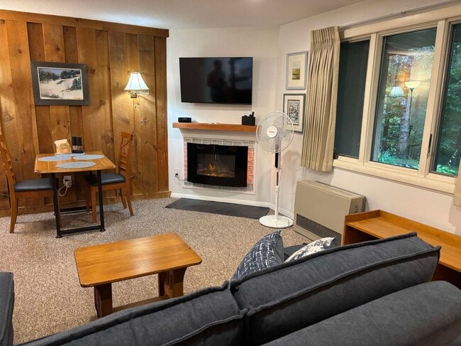 Photo - 18 Windsor Hill Way Unidad 56