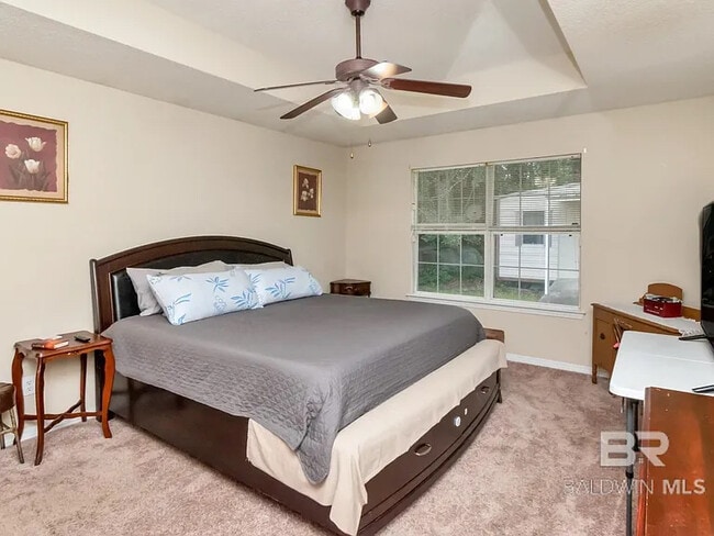 Photo - 8816 Spring Grove N