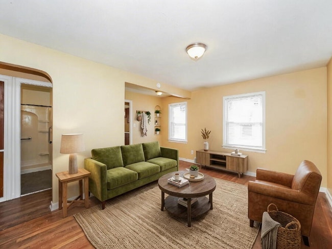 Photo - 3989 E 177th St