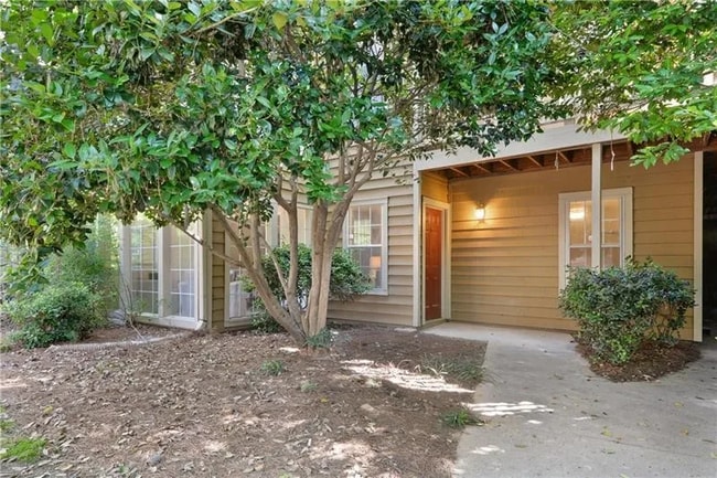 Photo - 901 Country Park Dr