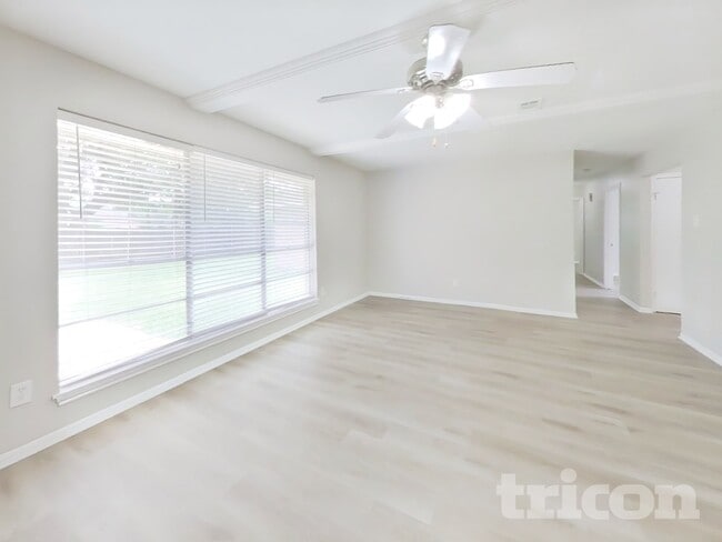 Photo - 7506 Lemon Tree Cir