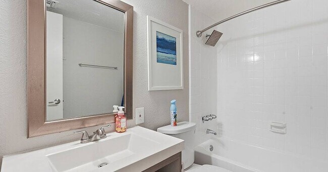 Photo - Westmount at Downtown Tempe Apartments