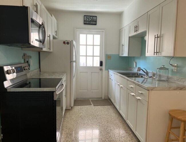 Photo - 253 22nd Ave S