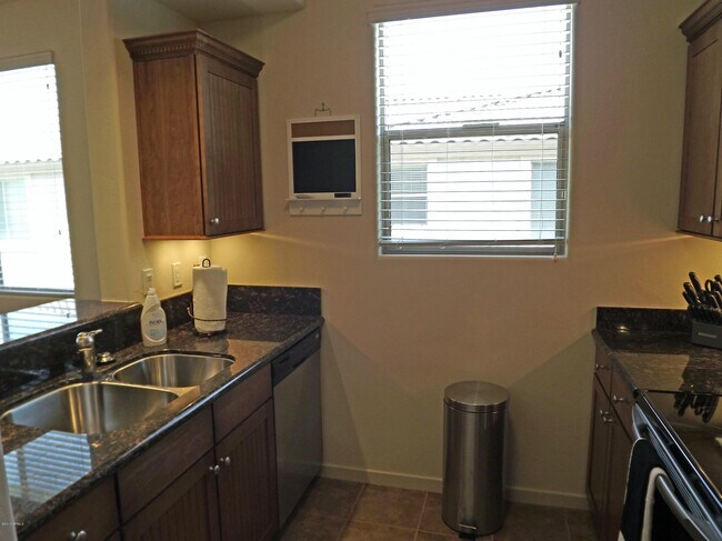 14815 N Fountain Hills Blvd Unit 208