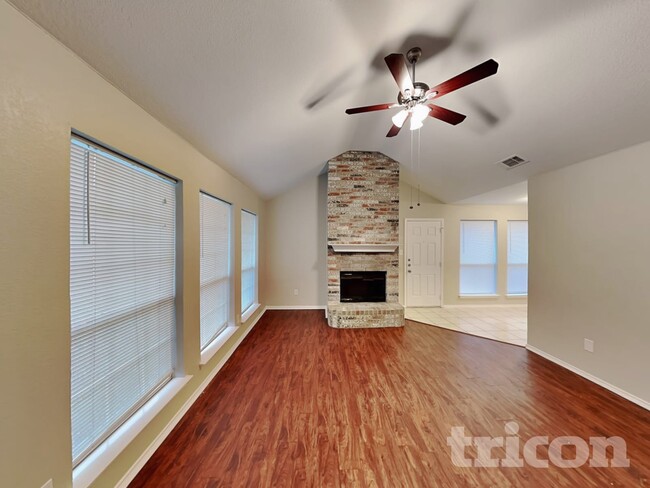 Photo - 2709 Star Ave