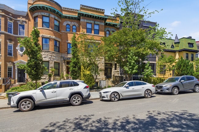 Photo - 1728 21st St NW Unidad Apt 2