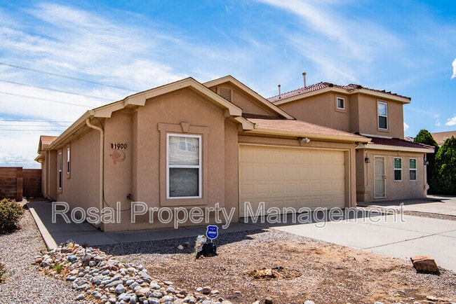 Building Photo - 1900 Cielo Oeste Pl NW