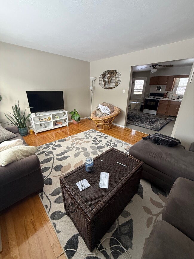 Photo - 7 Apple Blossom Ln