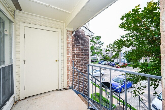 Photo - 3900 Woodchase Dr Unit 86