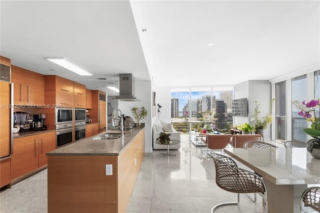 Photo - 495 Brickell Ave Unit 1001