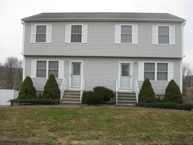 7 Donna Ln Unit 7