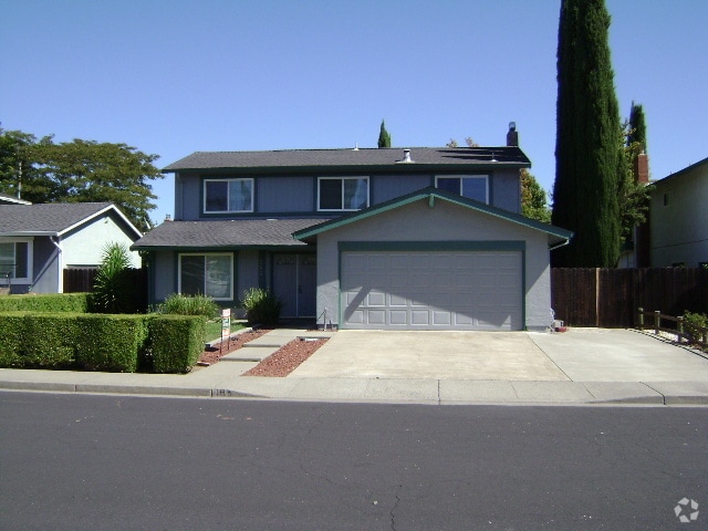 Building Photo - 183 Clayton Cir Rental