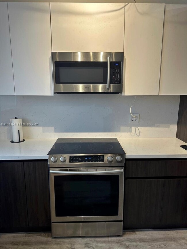 709 SW 79th Terrace