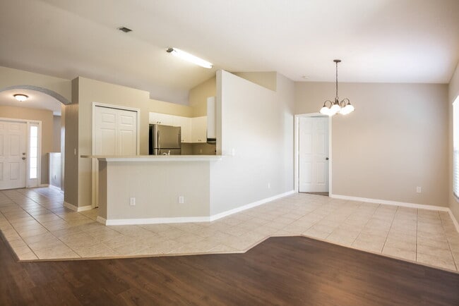 Photo - 4417 SW 7th Ave