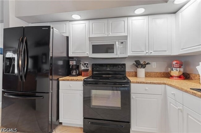 Photo - 231 NW 26th Ave