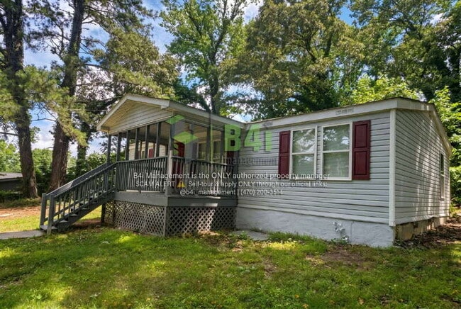 Photo - 355 Steele Dr