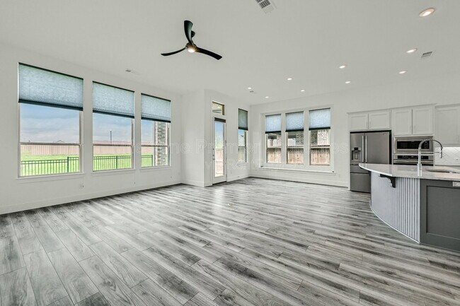 Photo - 3621 Brinkley Dr