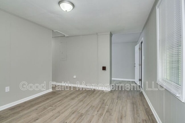 Photo - 2507 Elderberry Dr