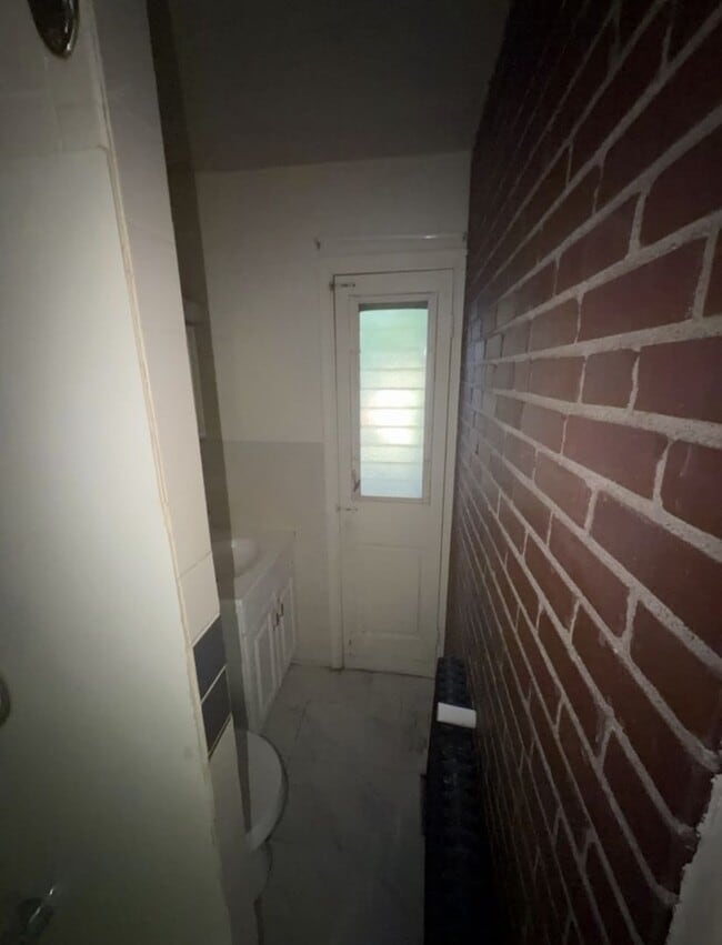 Photo - 169 W Norris St Unit Apt#3