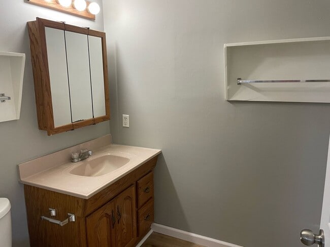 Photo - 309 N Lincoln Dr Unit 1