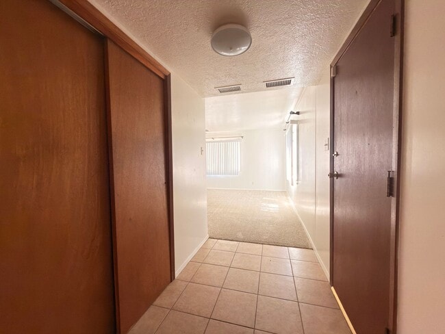 Photo - 1831 Childers Dr NE