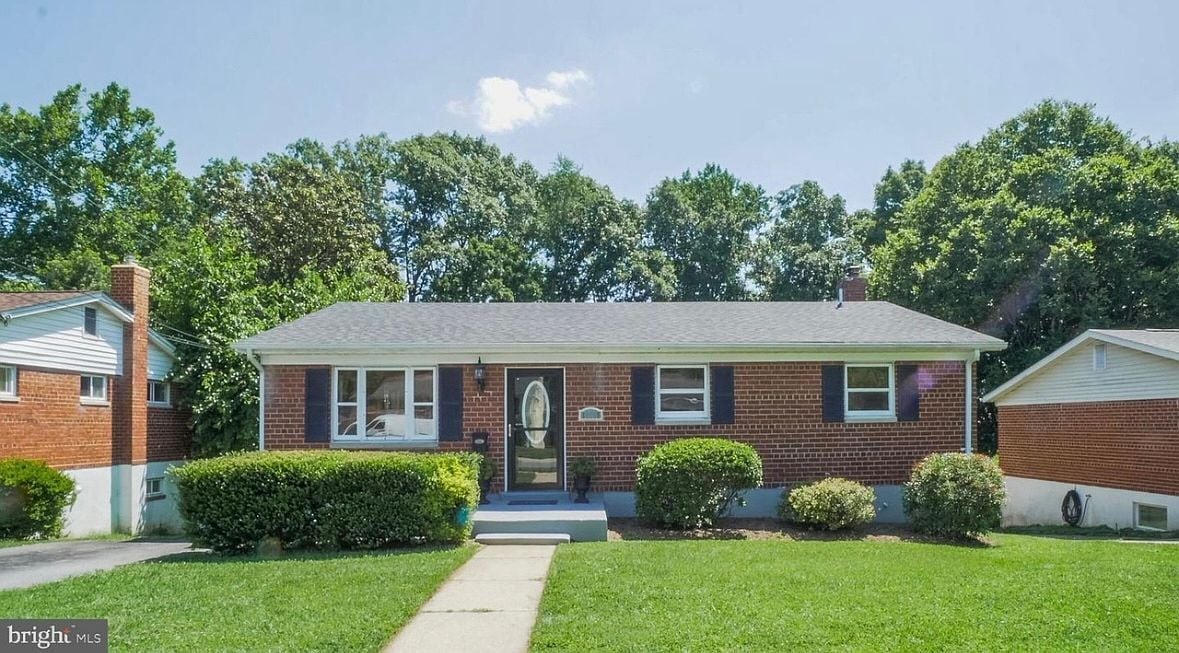 Photo - 11315 Ashley Dr (Rockville, MD)