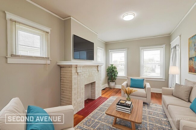 Photo - 1220 Manitau Ave