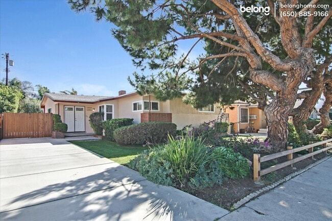 Photo - 11856 Beatrice St