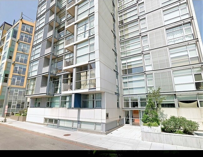 Photo - 919 Florida Ave NW
