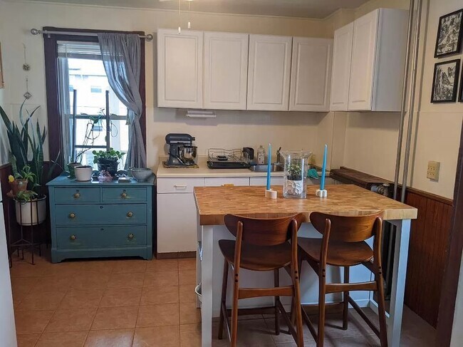 Photo - 21 Endicott Ave Unidad 1